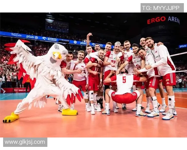 重庆排球队以78分领跑挑战赛积分榜展现强劲实力和团队合作精神